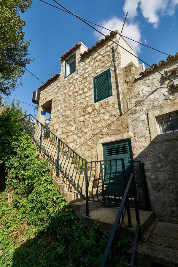 Holiday Home Olive Mill Mlini Buitenkant foto